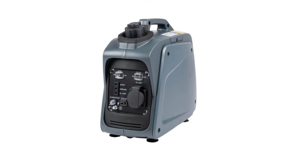 Bedieningspaneel van de Eurom Independ 800 met 230 V-stopcontact, 12 V-uitgang en ECO-schakelaar